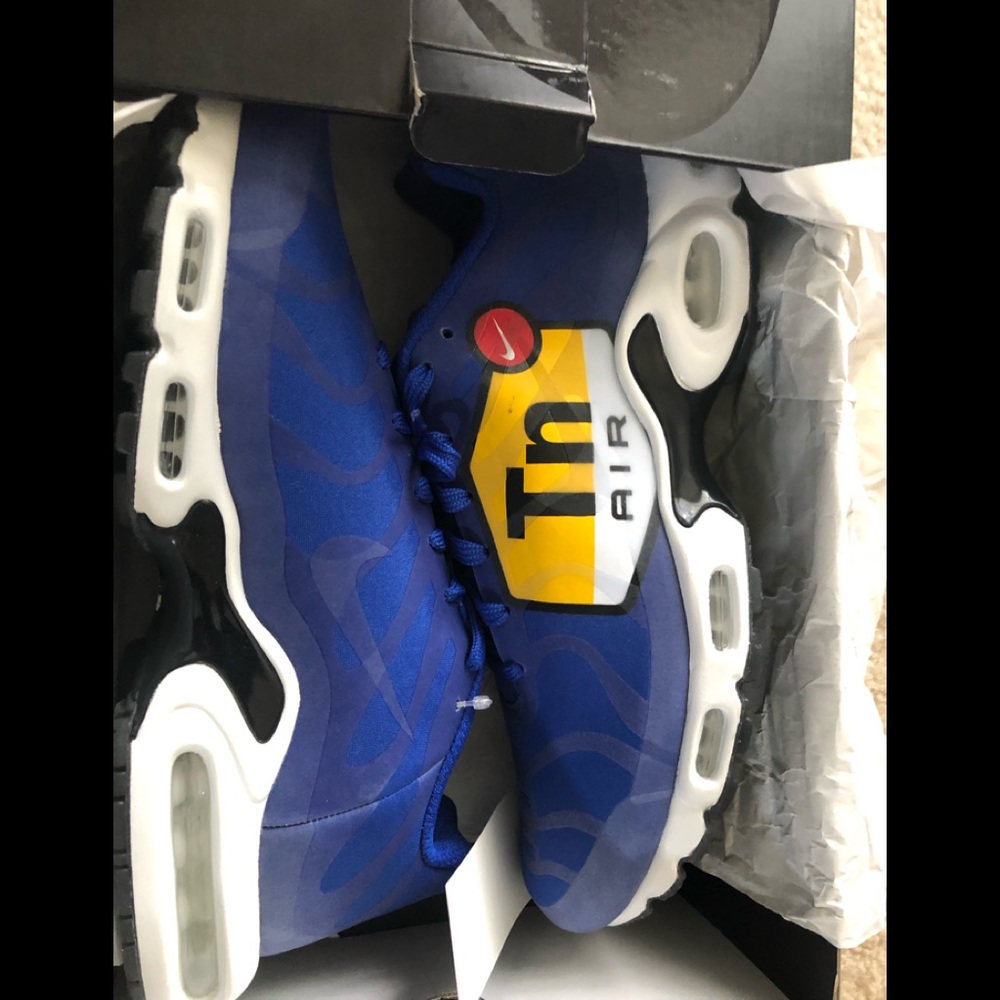 Nike air max tn limited MSRP $180